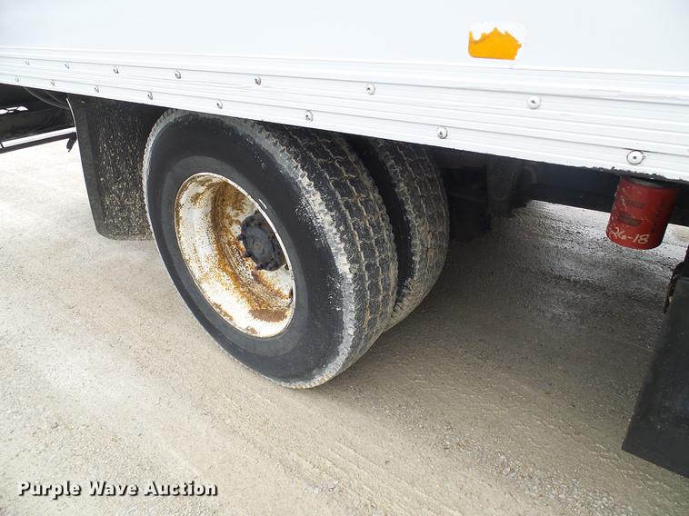 image for item DF7153 2007 Sterling SC8000 box truck