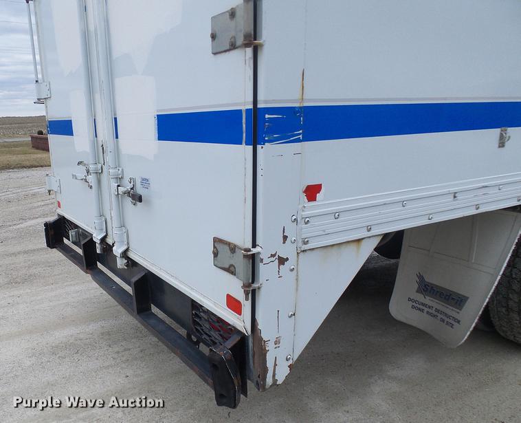 image for item DF7153 2007 Sterling SC8000 box truck