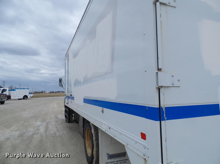 image for item DF7153 2007 Sterling SC8000 box truck