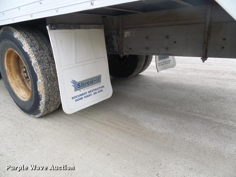 image for item DF7153 2007 Sterling SC8000 box truck