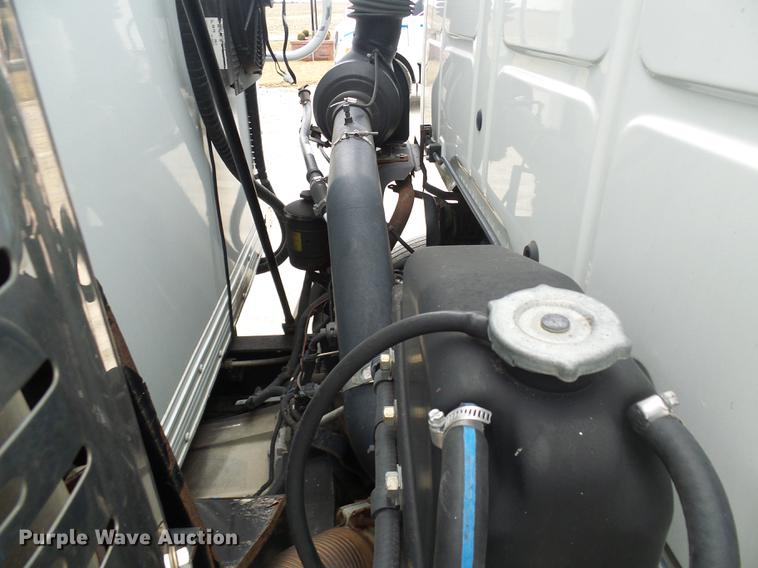 image for item DF7153 2007 Sterling SC8000 box truck