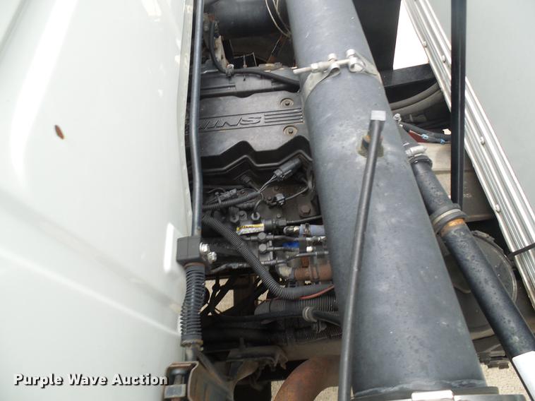 image for item DF7153 2007 Sterling SC8000 box truck