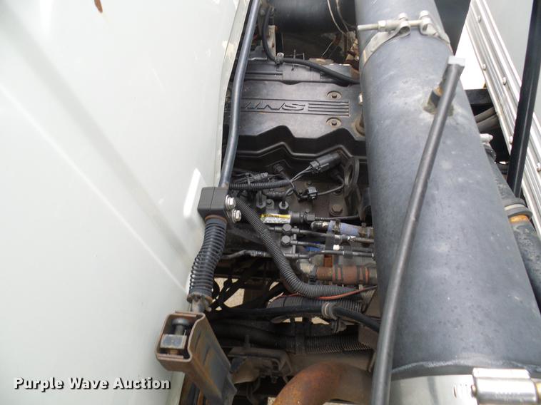 image for item DF7153 2007 Sterling SC8000 box truck