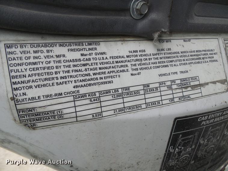 image for item DF7153 2007 Sterling SC8000 box truck