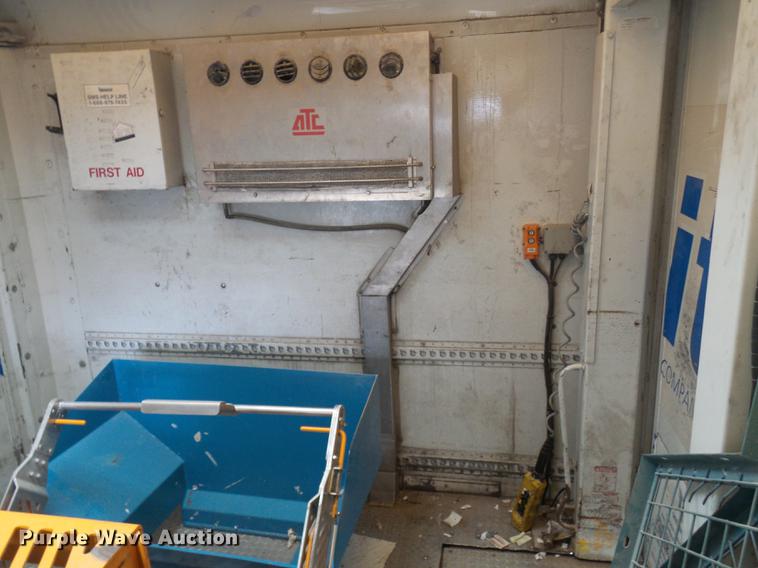 image for item DF7153 2007 Sterling SC8000 box truck