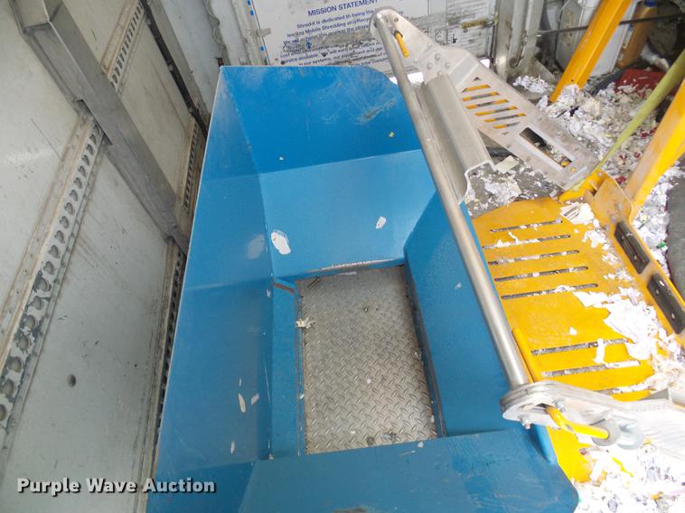 image for item DF7153 2007 Sterling SC8000 box truck