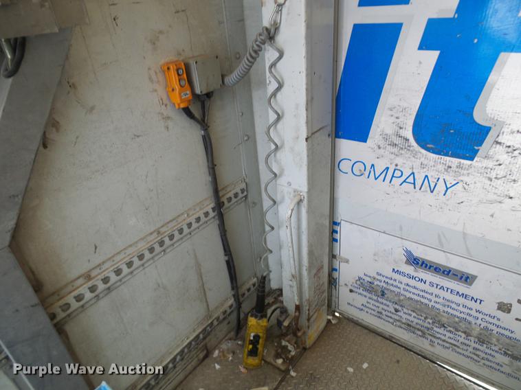 image for item DF7153 2007 Sterling SC8000 box truck