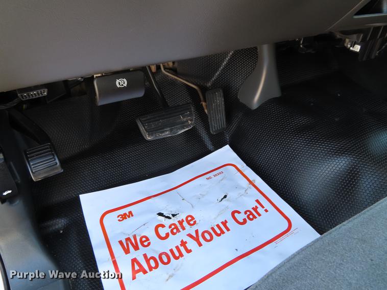 image for item DF7611 2007 Chevrolet Silverado 1500 pickup truck