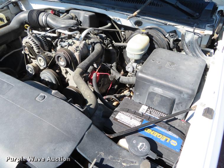 image for item DF7611 2007 Chevrolet Silverado 1500 pickup truck