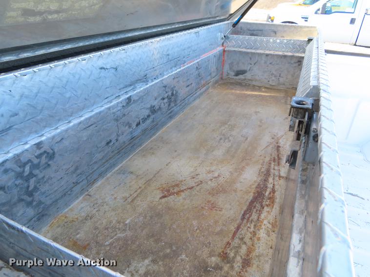 image for item DF7611 2007 Chevrolet Silverado 1500 pickup truck