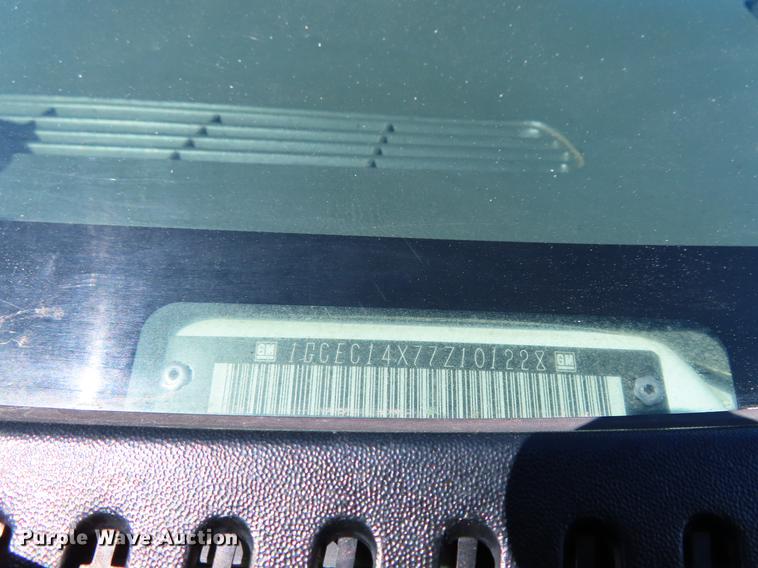 image for item DF7611 2007 Chevrolet Silverado 1500 pickup truck