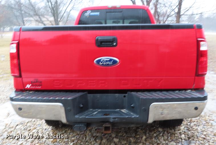image for item DF7671 2008 Ford F350 Super Duty Crew Cab pickup truck