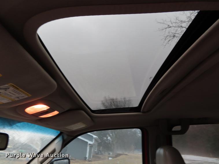 image for item DF7671 2008 Ford F350 Super Duty Crew Cab pickup truck