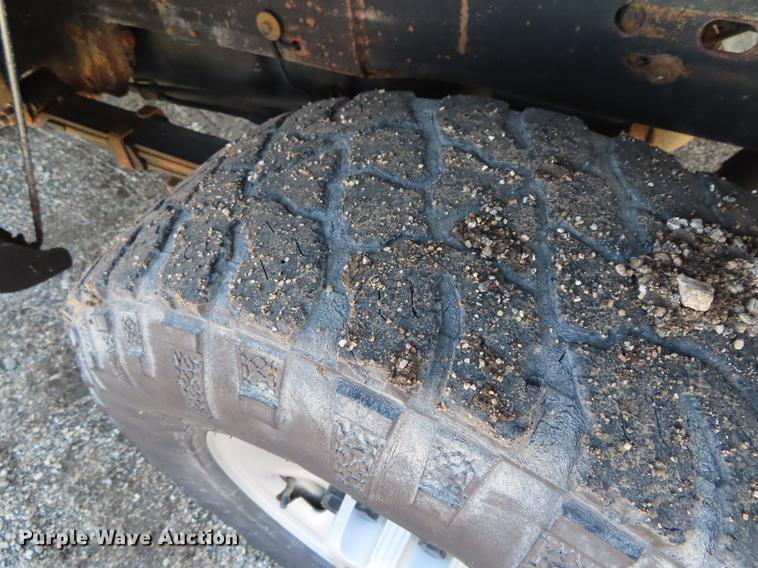 image for item DF7676 2006 Chevrolet Silverado 2500HD Crew Cab pickup truck