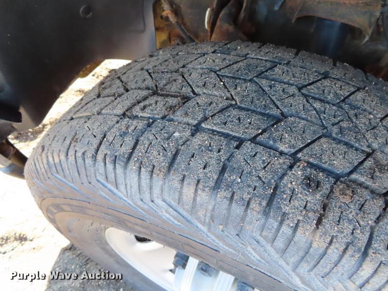 image for item DF7676 2006 Chevrolet Silverado 2500HD Crew Cab pickup truck