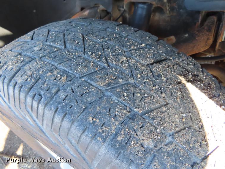 image for item DF7676 2006 Chevrolet Silverado 2500HD Crew Cab pickup truck