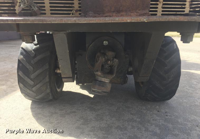 image for item DF8775 Ditch Witch 255SX vibratory cable plow