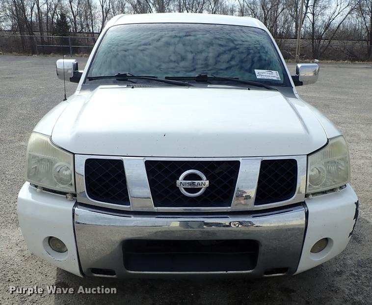 image for item DF8796 2006 Nissan Titan Crew Cab pickup truck