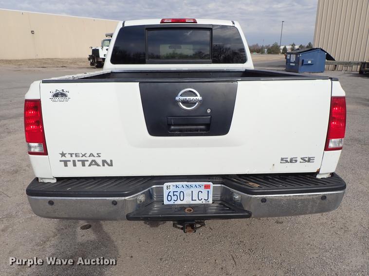 image for item DF8796 2006 Nissan Titan Crew Cab pickup truck