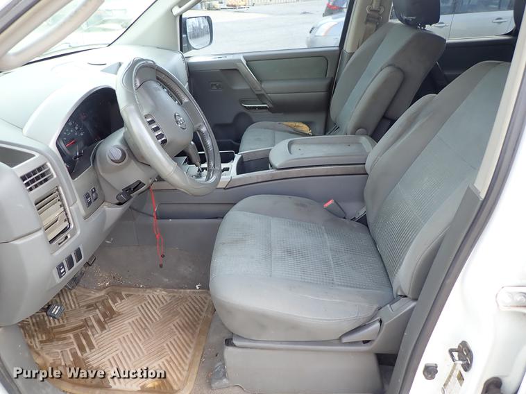 image for item DF8796 2006 Nissan Titan Crew Cab pickup truck