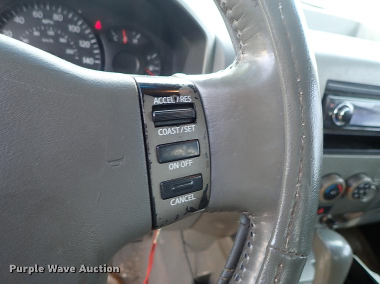 image for item DF8796 2006 Nissan Titan Crew Cab pickup truck