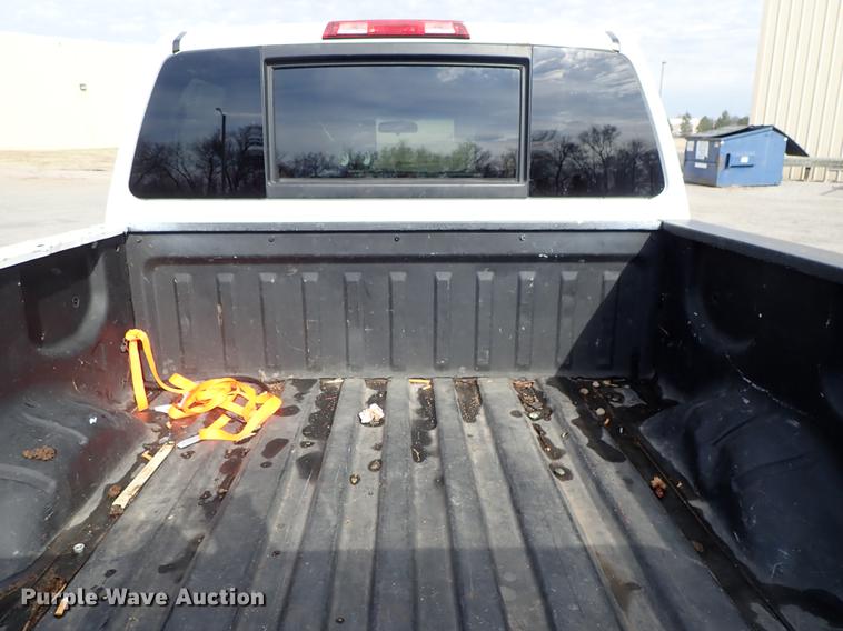 image for item DF8796 2006 Nissan Titan Crew Cab pickup truck