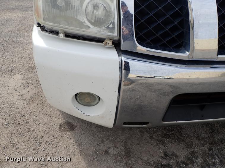 image for item DF8796 2006 Nissan Titan Crew Cab pickup truck