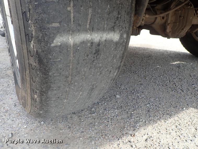 image for item DF8796 2006 Nissan Titan Crew Cab pickup truck