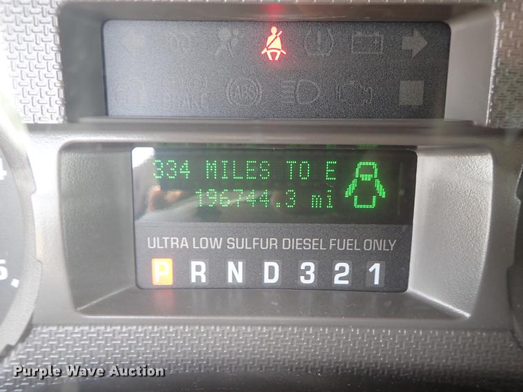 image for item DF8798 2010 Ford F350 Super Duty Crew Cab pickup truck