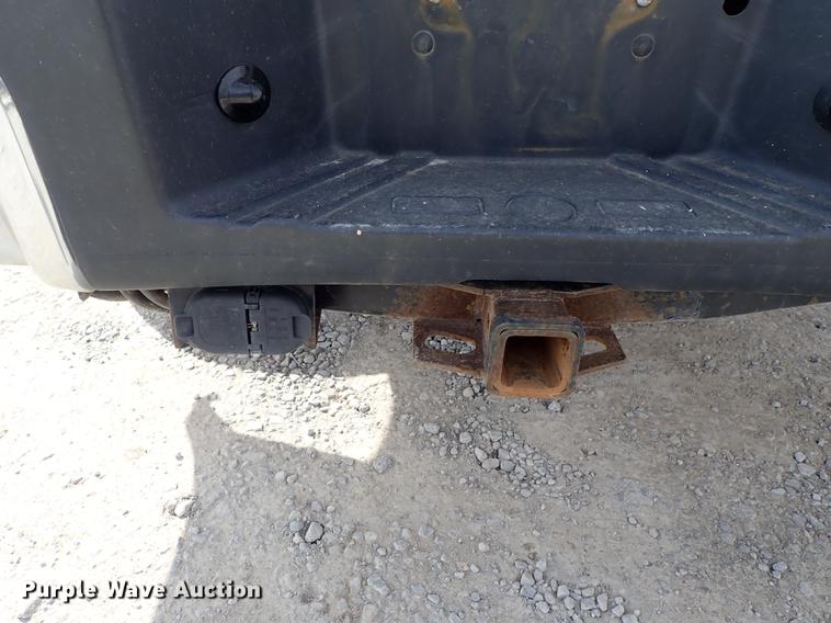 image for item DF8798 2010 Ford F350 Super Duty Crew Cab pickup truck