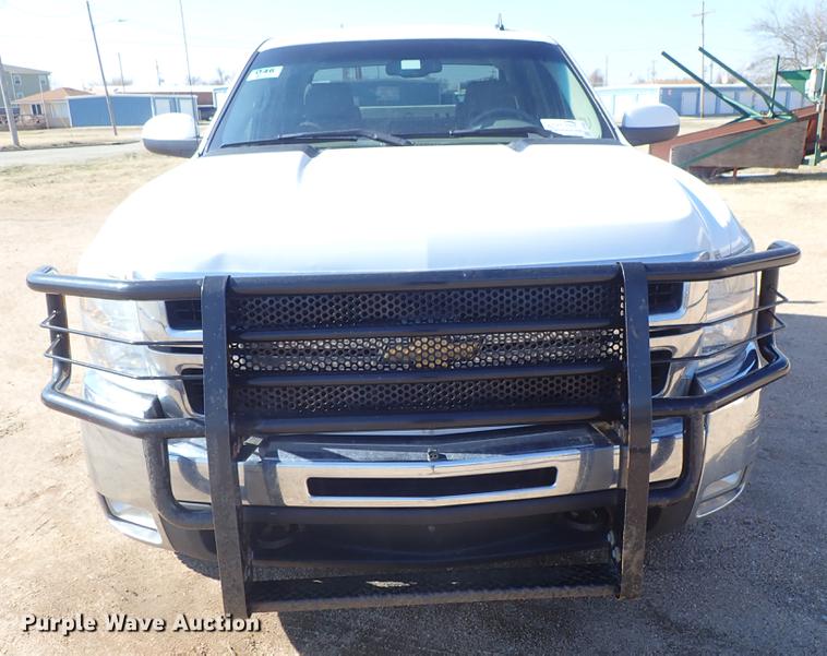 image for item DF8805 2007 Chevrolet Silverado 2500HD Z71 Crew Cab pickup truck