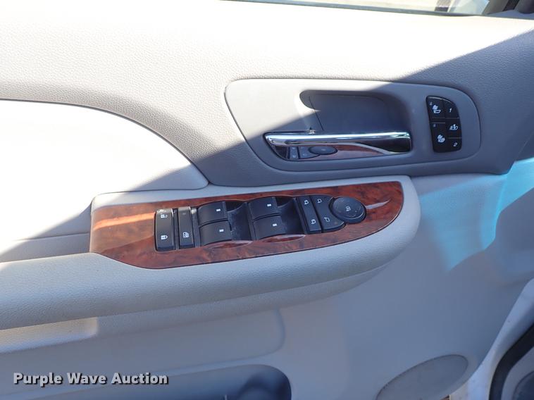 image for item DF8805 2007 Chevrolet Silverado 2500HD Z71 Crew Cab pickup truck