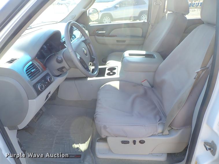 image for item DF8805 2007 Chevrolet Silverado 2500HD Z71 Crew Cab pickup truck