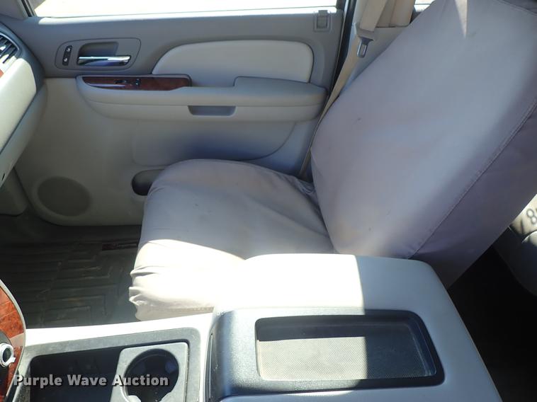 image for item DF8805 2007 Chevrolet Silverado 2500HD Z71 Crew Cab pickup truck