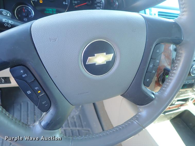 image for item DF8805 2007 Chevrolet Silverado 2500HD Z71 Crew Cab pickup truck