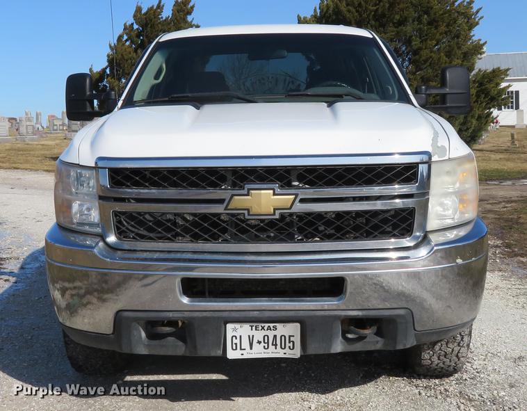 image for item DG3903 2011 Chevrolet Silverado 2500 Crew Cab pickup truck