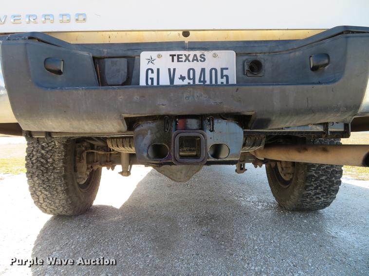 image for item DG3903 2011 Chevrolet Silverado 2500 Crew Cab pickup truck