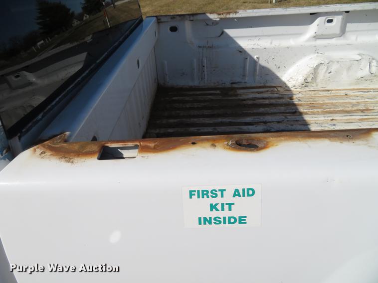 image for item DG3903 2011 Chevrolet Silverado 2500 Crew Cab pickup truck