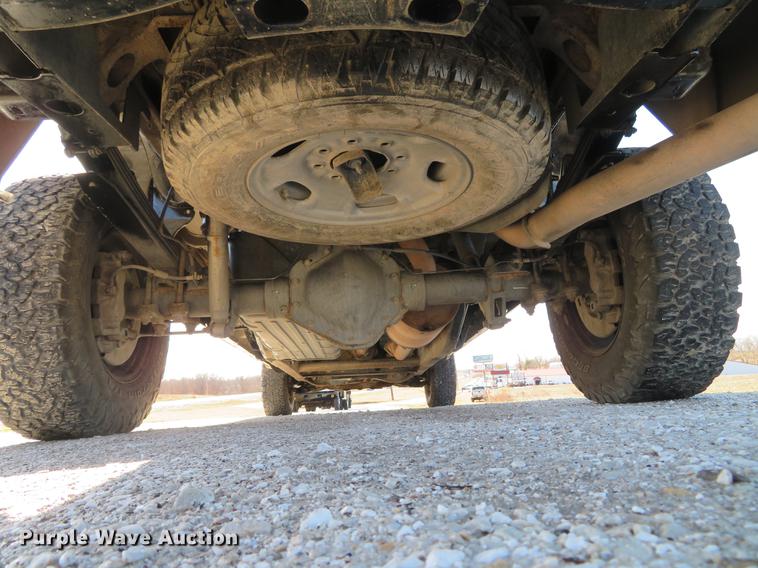 image for item DG3903 2011 Chevrolet Silverado 2500 Crew Cab pickup truck