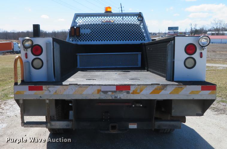 image for item DG3905 2008 Ford F350 Super Duty XL SuperCab utility bed pickup truck