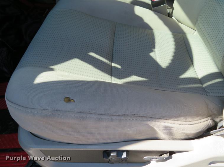 image for item DG3905 2008 Ford F350 Super Duty XL SuperCab utility bed pickup truck