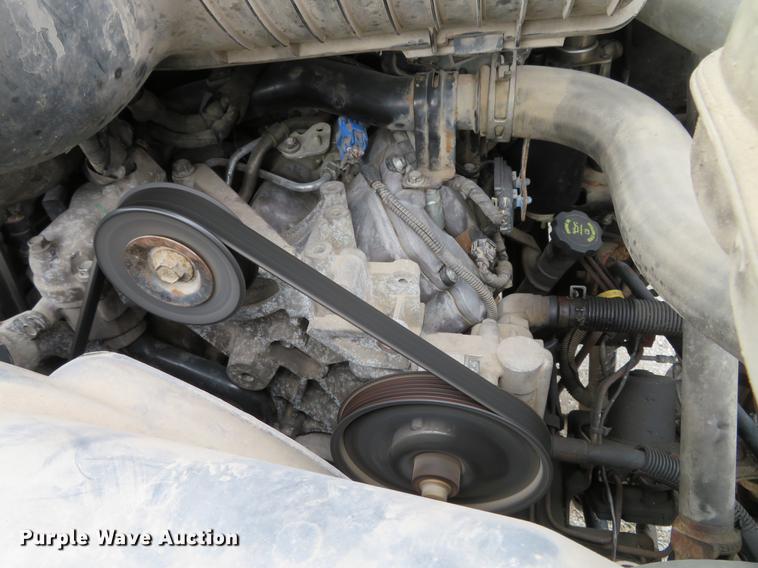 image for item DG3907 2006 GMC C5500 flatbed truck