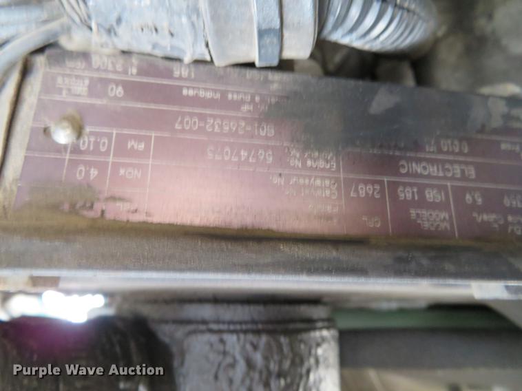 image for item DG3909 2001 Freightliner MT45 service truck