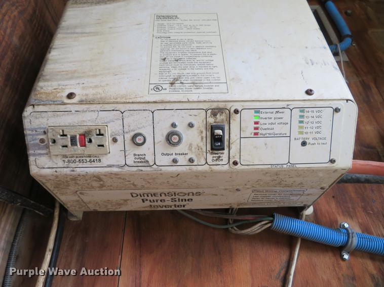 image for item DG3909 2001 Freightliner MT45 service truck