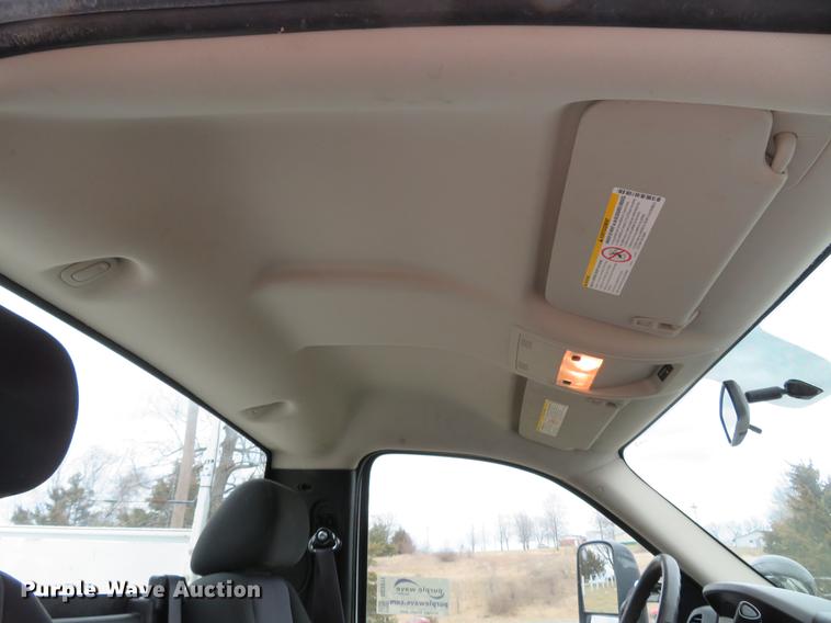 image for item DG3911 2010 Chevrolet Silverado 2500HD utility bed pickup truck