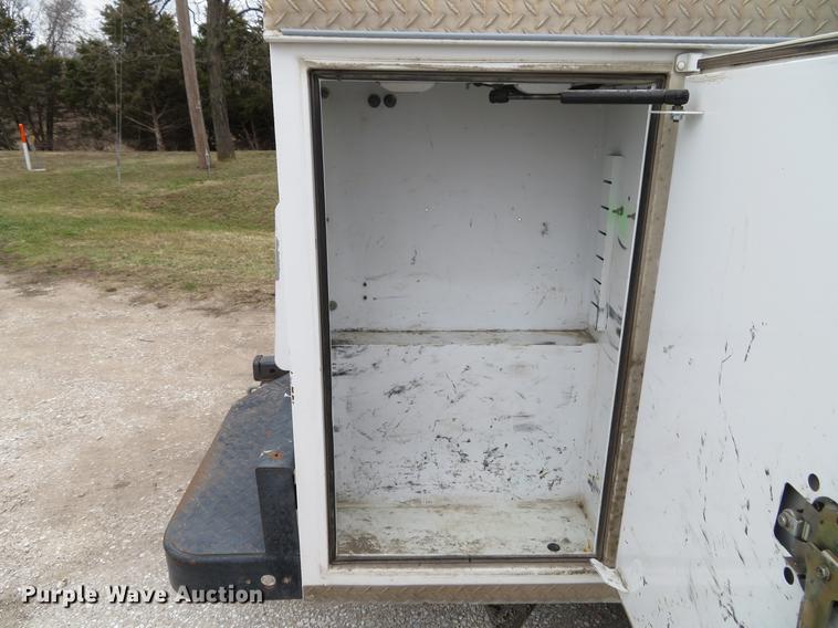 image for item DG3911 2010 Chevrolet Silverado 2500HD utility bed pickup truck