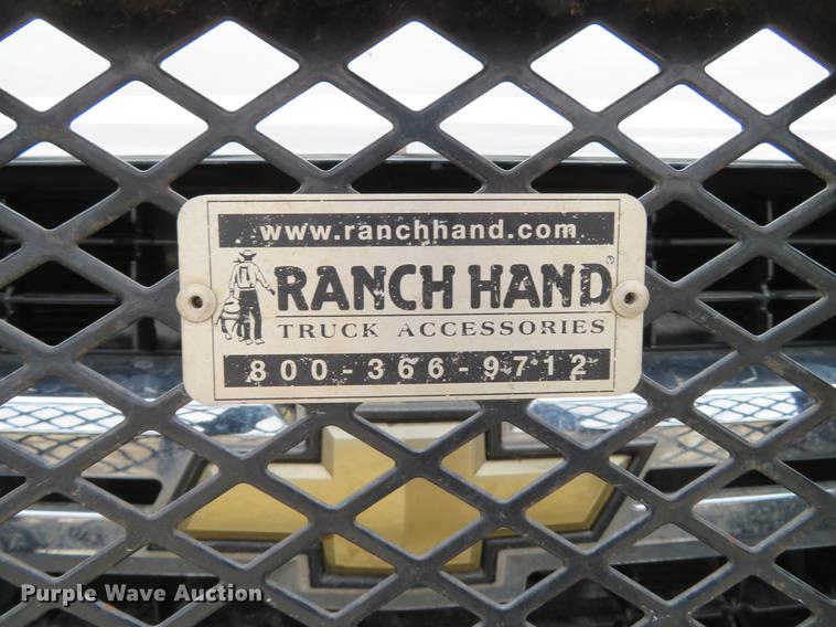 image for item DG3911 2010 Chevrolet Silverado 2500HD utility bed pickup truck