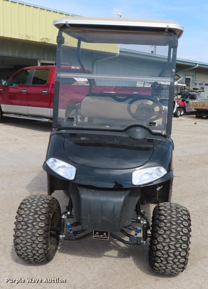image for item DN9064 2009 Ez-go RXV golf cart