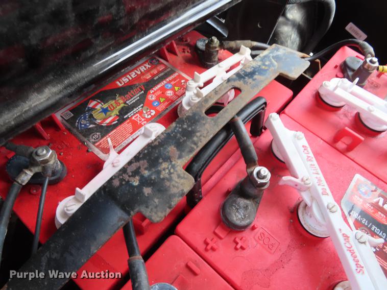 image for item DN9064 2009 Ez-go RXV golf cart