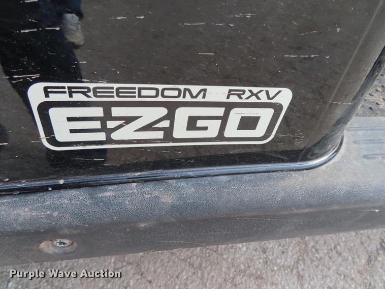 image for item DN9064 2009 Ez-go RXV golf cart